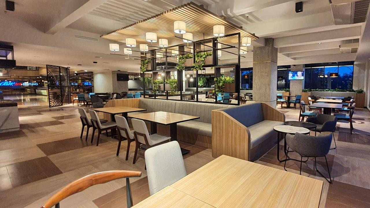 BW Suite Belitung Tanjung Pandan Εξωτερικό φωτογραφία