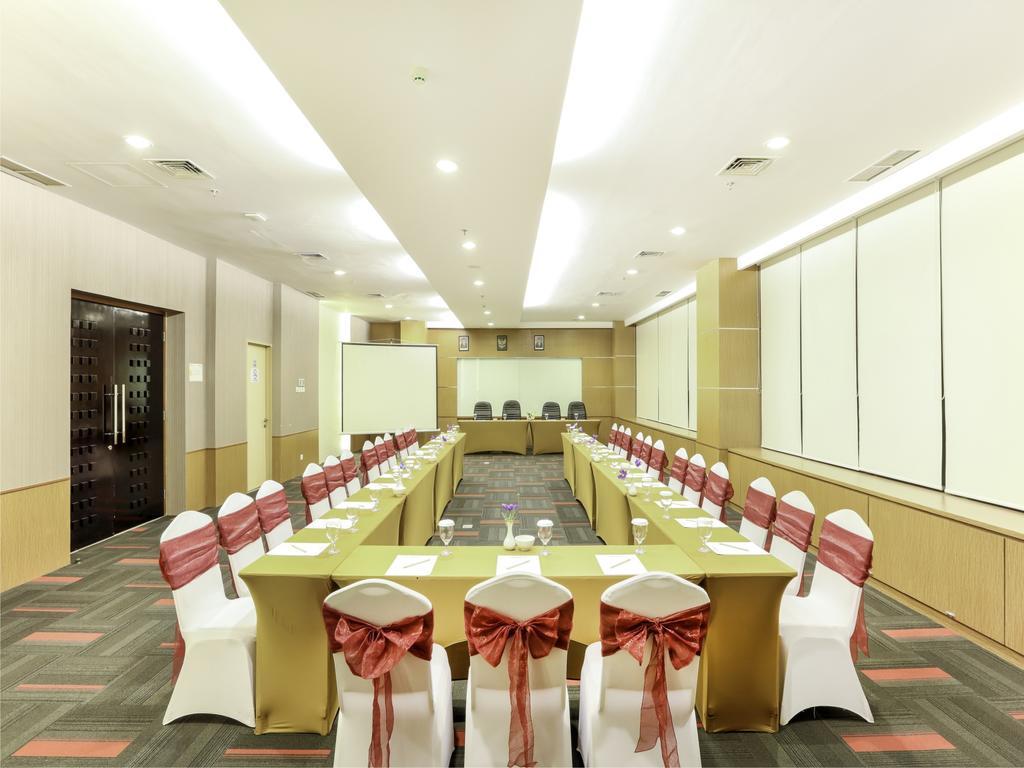 BW Suite Belitung Tanjung Pandan Εξωτερικό φωτογραφία