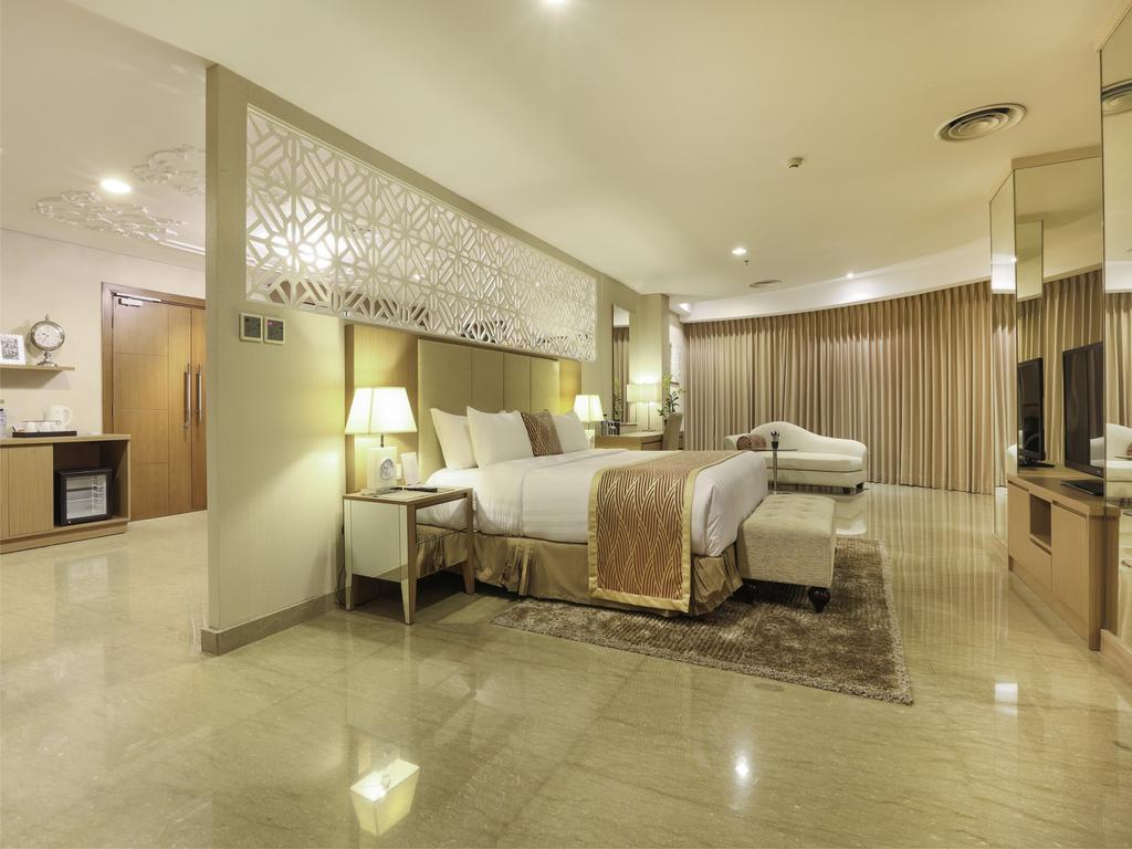 BW Suite Belitung Tanjung Pandan Εξωτερικό φωτογραφία