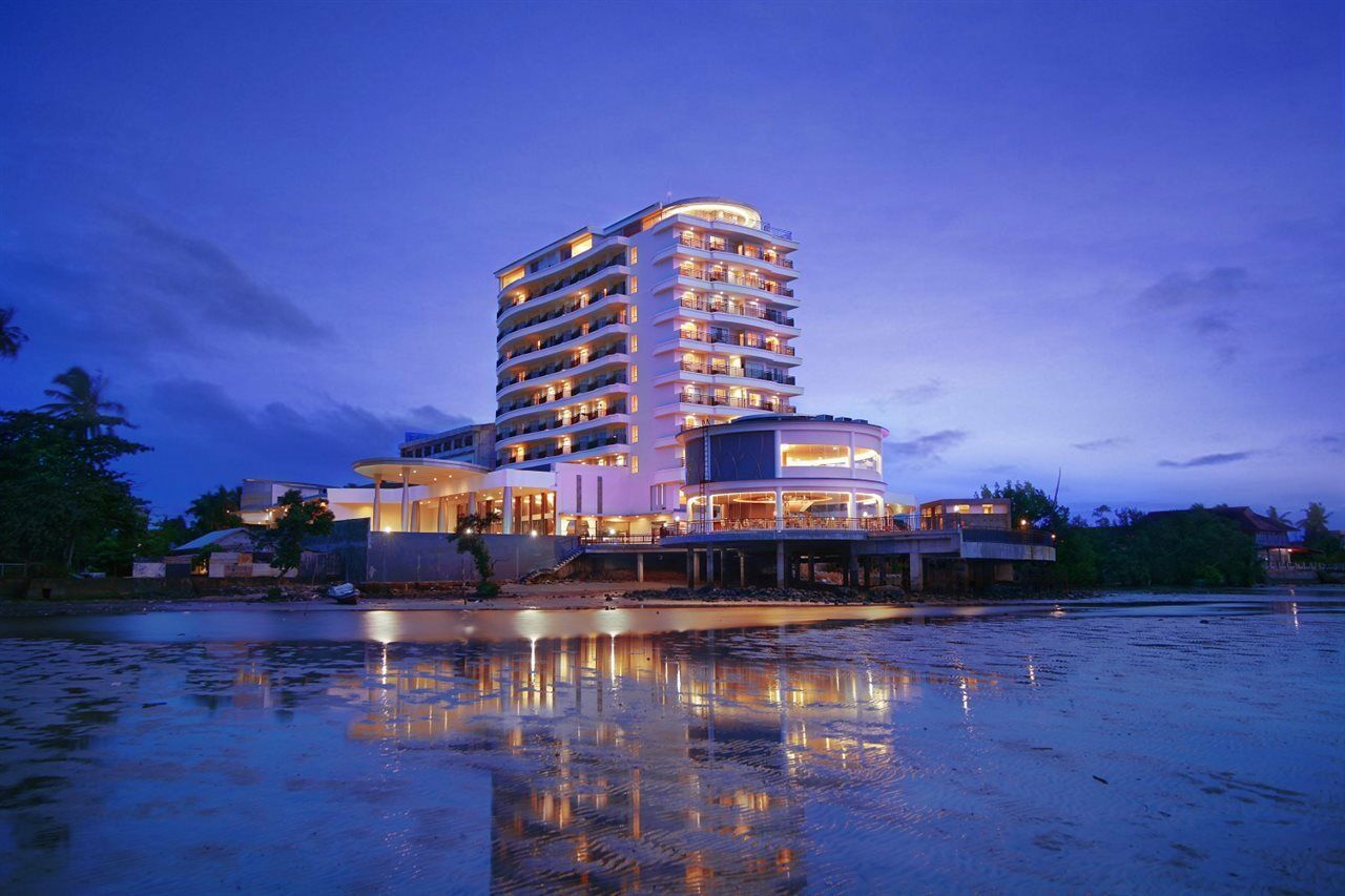 BW Suite Belitung Tanjung Pandan Εξωτερικό φωτογραφία